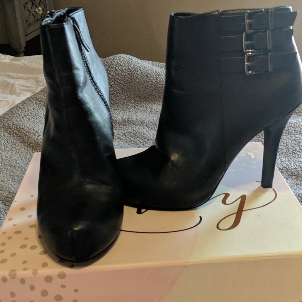 Bcbgeneration Booties - image 3